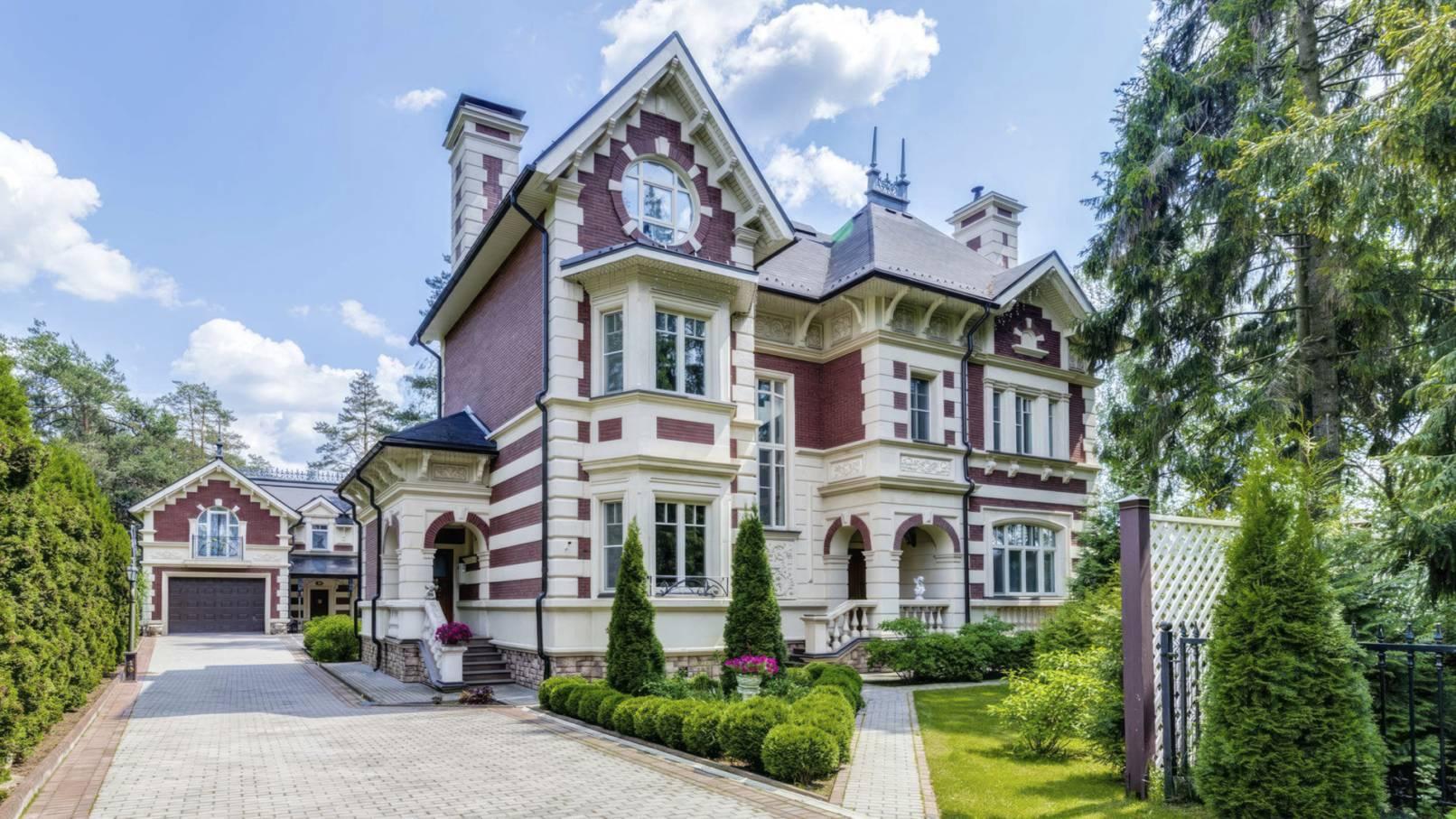Дом 370 м2 в КП Трувиль