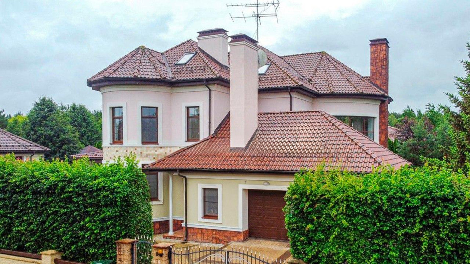 Дом 620 м2 в КП Миллениум Парк