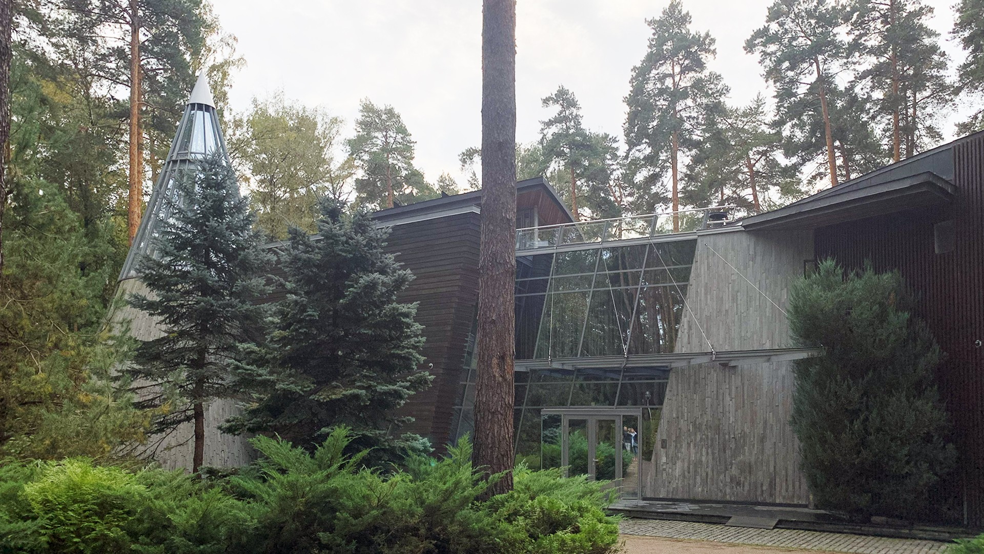 Дом 1631 м2 в поселке Усово