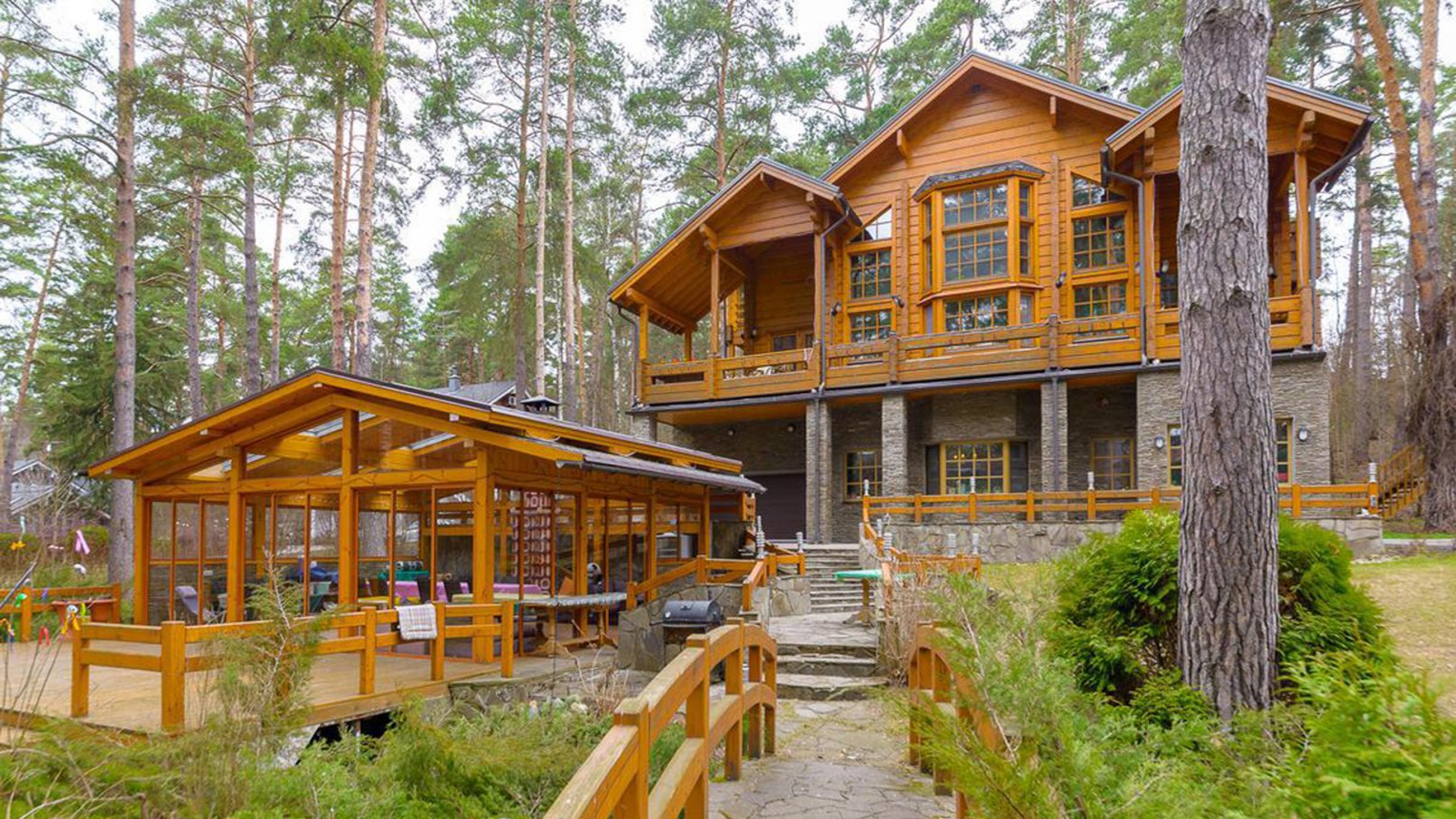 Дом 525 м2 в КП Зеленая Лощина